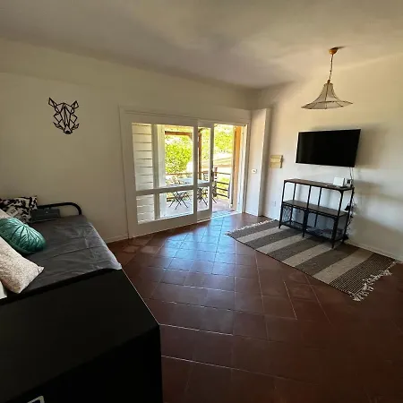 Daire Casa Moi Sea View And Garden