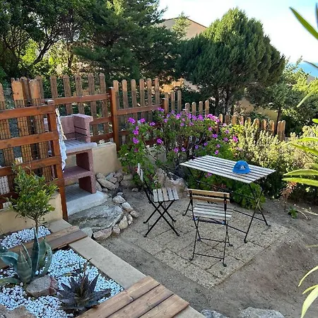 Daire Casa Moi Sea View And Garden